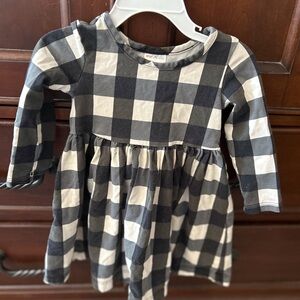 Hanna Andersson Black and White Buffalo Check Long Sleeve Dress